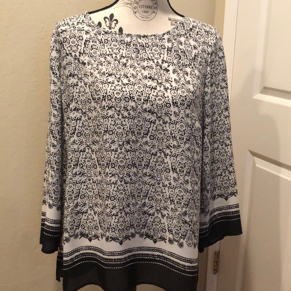 Long sleeve lightweight blouse